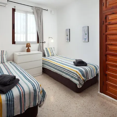Tetuan 40 Oasis Nerja