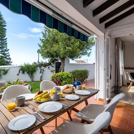 Tetuan 40 Oasis Nerja